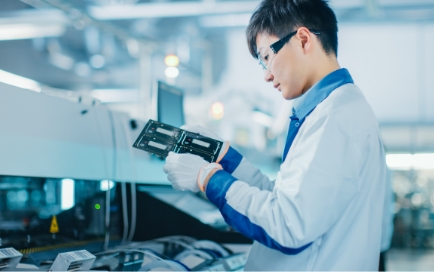 合成ゴム・高機能プラスチックス事業